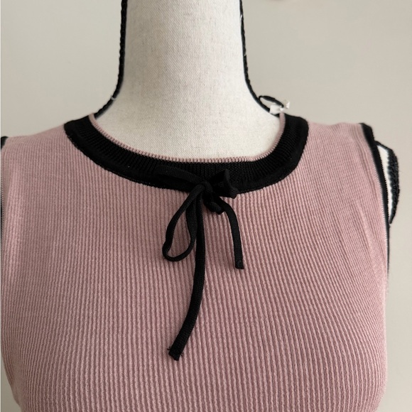 Zara Pink Tiered Peplum Blouse with Black Trim - Picture 3 of 4